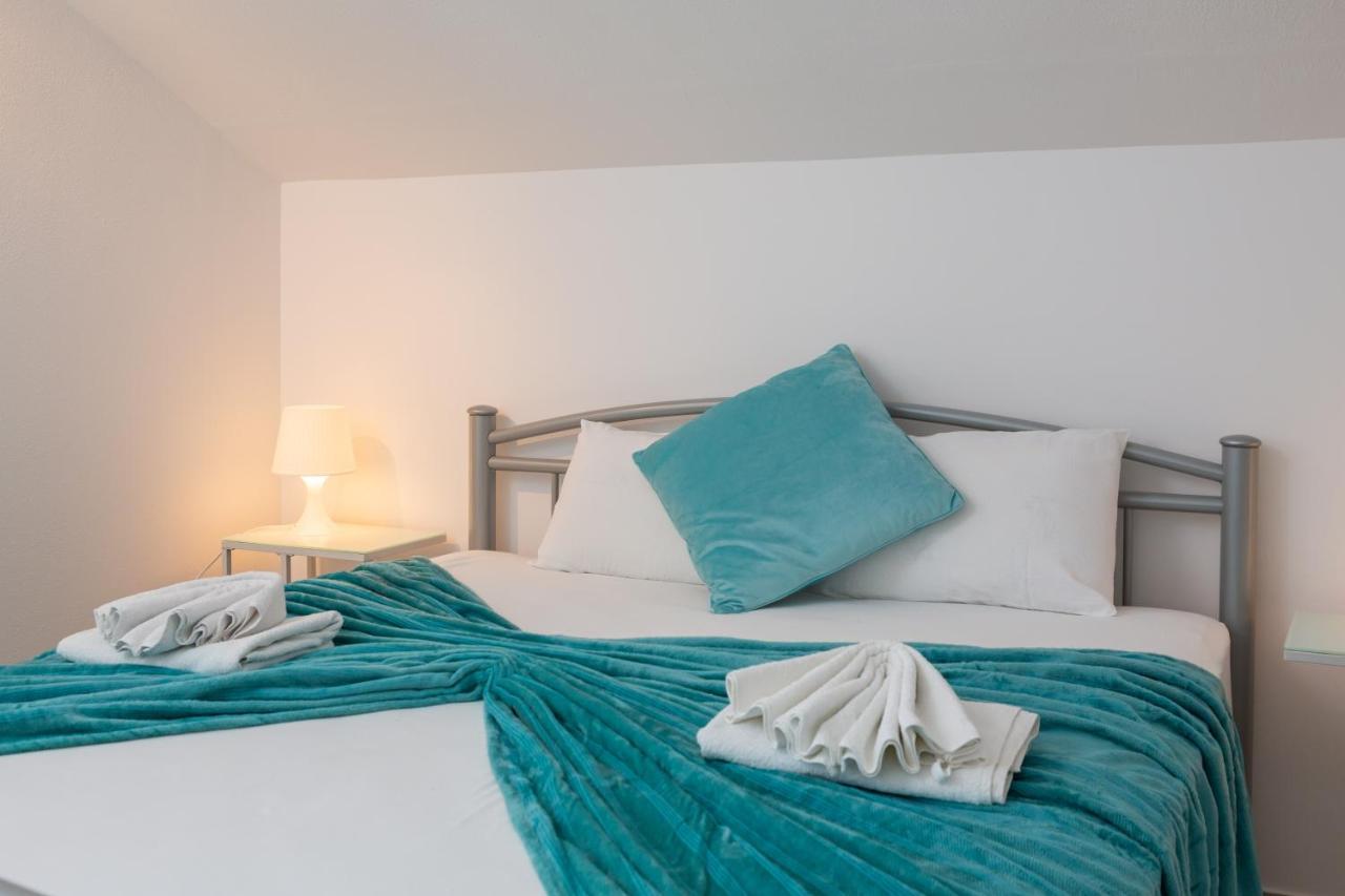 Vila Blanka Apartments Rogoznica  Ngoại thất bức ảnh